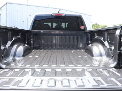 New 2026 RAM 1500 Big Horn AWD/4WD image 14