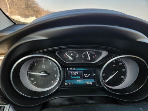 Used 2019 Buick Envision Essence image 27