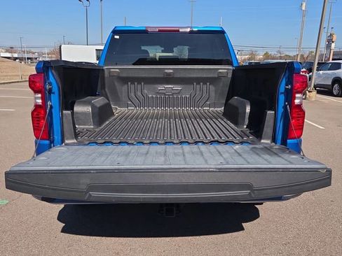 Used 2022 Chevrolet Silverado 1500 Custom image 15