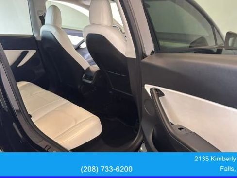 Used 2021 Tesla Model Y Long Range AWD/4WD image 39