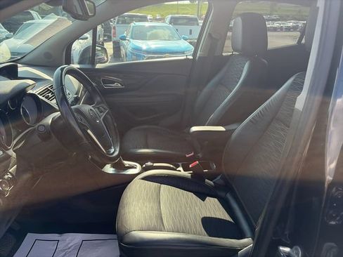 Used 2016 Buick Encore Convenience FWD image 9