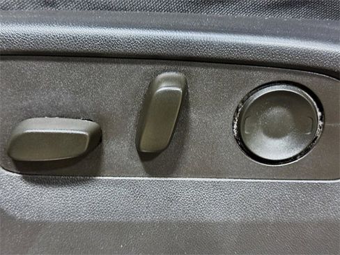 Used 2022 Chevrolet Silverado 1500 LT Trail Boss w/ Protection Package image 13