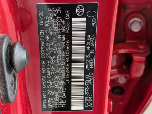 Used 2021 Toyota Corolla LE image 27