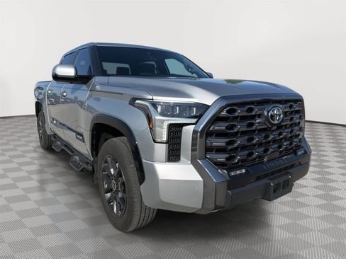 Used 2024 Toyota Tundra Platinum AWD/4WD image 7