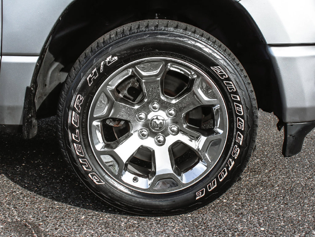 Used 2023 RAM 1500 Big Horn AWD/4WD image 7