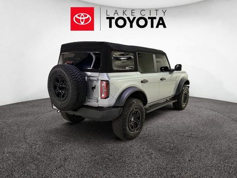 Used 2024 Ford Bronco Wildtrak image 6