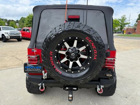 Used 2006 Jeep Wrangler X AWD/4WD image 6