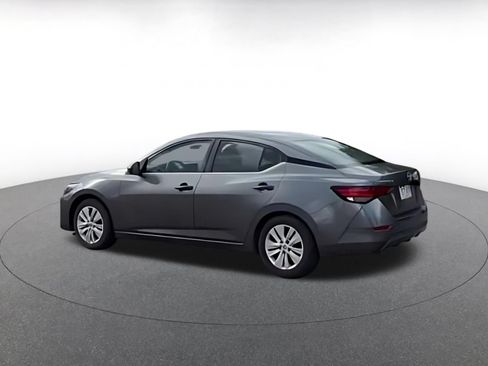 Used 2025 Nissan Sentra S FWD image 15