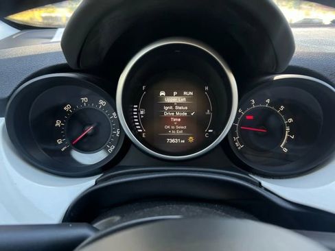 Used 2017 FIAT 500X Lounge image 13