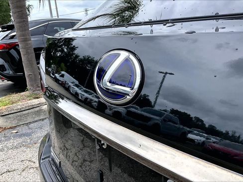 Used 2022 Lexus RX 450h F Sport w/ Cold Area Package (CT) AWD/4WD image 31