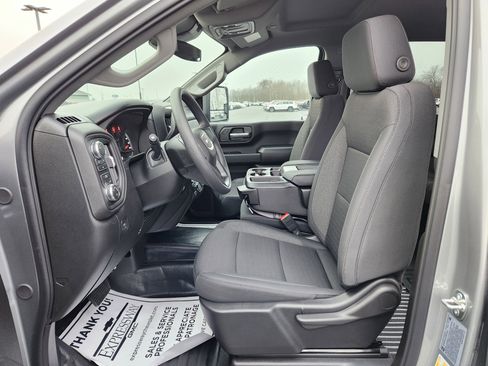 New 2026 GMC Sierra 2500 Pro image 9