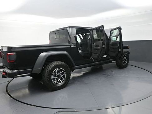 New 2026 Jeep Gladiator Rubicon image 33