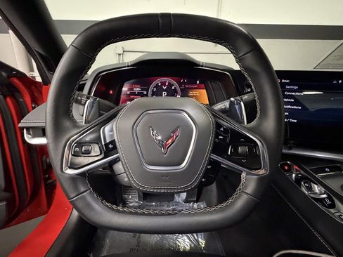 Used 2025 Chevrolet Corvette Stingray Coupe w/ 1LT image 28