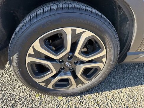 Used 2024 Subaru Ascent Limited w/ Technology Package image 55