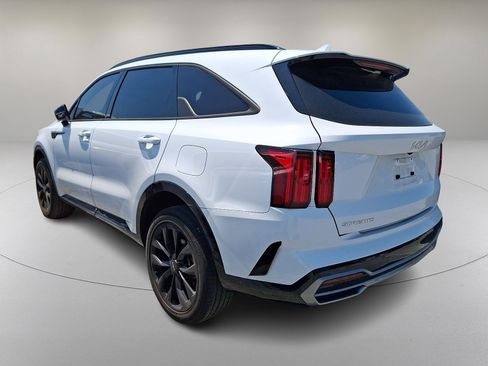 Used 2023 Kia Sorento SX AWD/4WD image 6