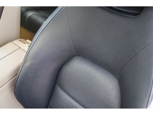 Used 2016 Mercedes-Benz E 400 Cabriolet image 28