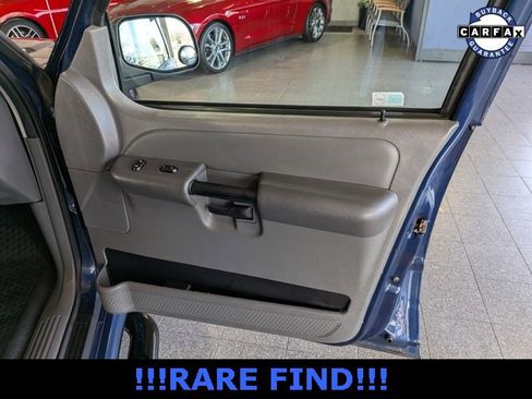 Used 2004 Ford Explorer Sport Trac 4x4 image 23