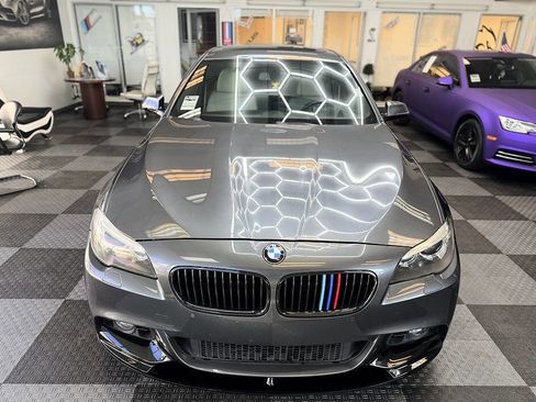 Used 2015 BMW 550i Sedan RWD image 2