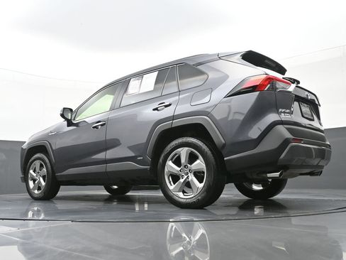 Used 2019 Toyota RAV4 Limited image 39