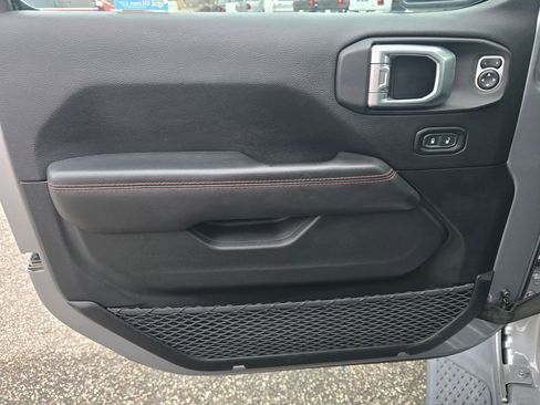 Used 2020 Jeep Gladiator Rubicon image 45