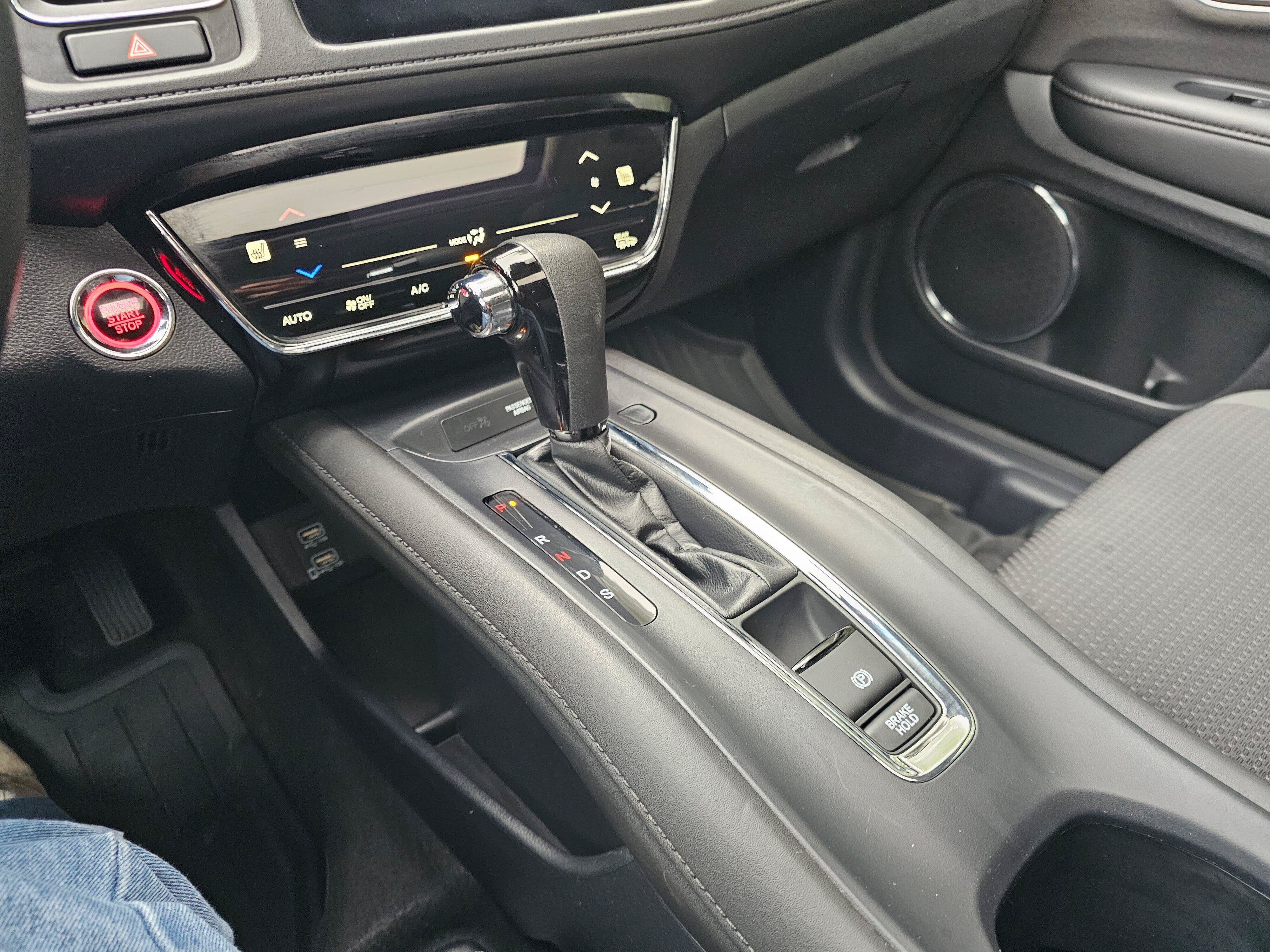 Used 2020 Honda HR-V EX image 30