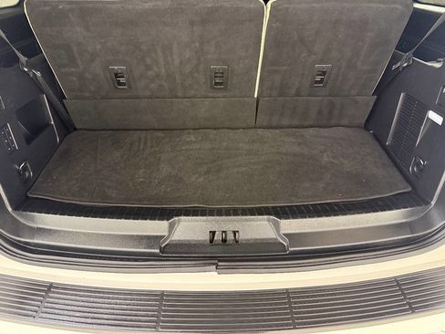 Used 2018 Ford Expedition Platinum RWD image 80