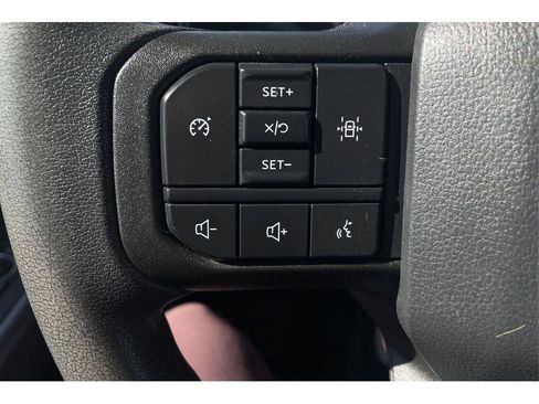 Used 2022 Ford F150 XLT image 26