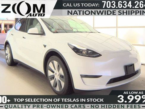 Used 2024 Tesla Model Y Long Range AWD/4WD image 1