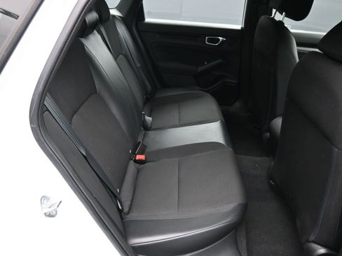 Used 2023 Honda Civic Sport image 23