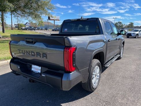 New 2026 Toyota Tundra SR5 w/ SR5 Convenience Package image 7