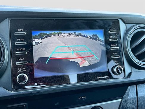 Used 2022 Toyota Tacoma SR image 13