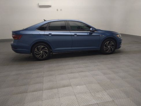 Used 2019 Volkswagen Jetta SEL Premium FWD image 10