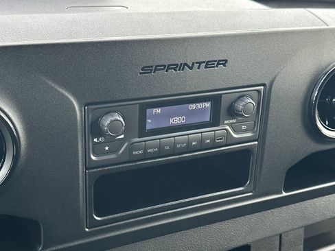 Used 2026 Mercedes-Benz Sprinter 2500 image 17