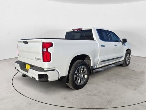 Used 2024 Chevrolet Silverado 1500 High Country w/ Technology Package image 5