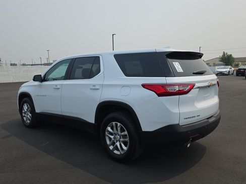 Used 2019 Chevrolet Traverse LS AWD/4WD image 6