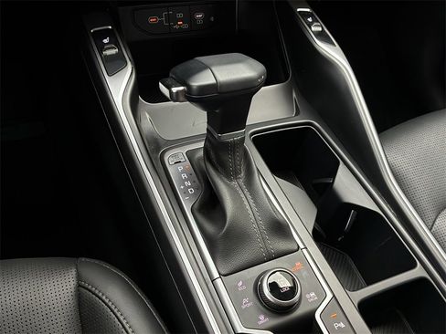 Used 2024 Kia Sorento S w/ Panoramic Sunroof Package image 21