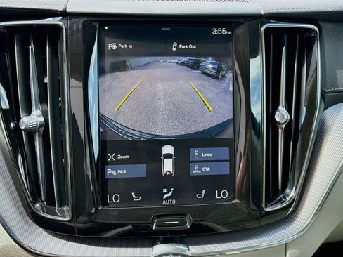 Used 2019 Volvo XC60 T5 Inscription w/ Protection Package AWD/4WD image 13
