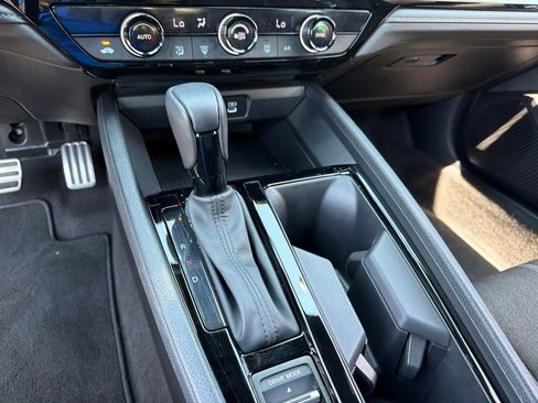 Used 2024 Honda Accord Sport image 14