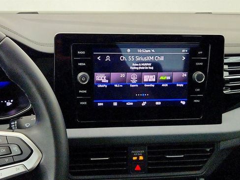 Used 2025 Volkswagen Jetta SE FWD image 18