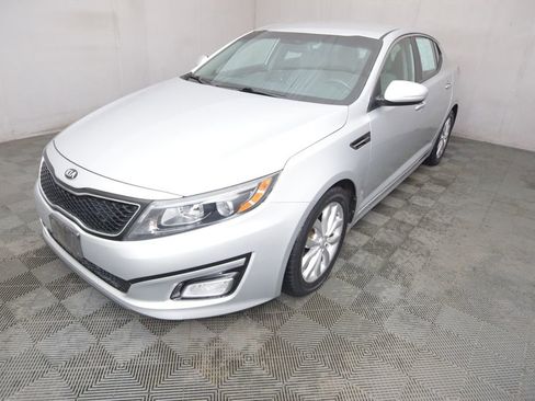 Used 2015 Kia Optima LX image 1