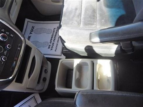 Used 2014 Dodge Grand Caravan SE w/ Quick Order Package 29E SE FWD image 16