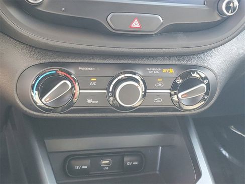 Used 2024 Kia Soul LX w/ Option Group 015 image 18