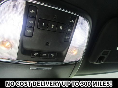 Used 2015 Jeep Grand Cherokee Overland w/ Advanced Technology Group AWD/4WD image 22