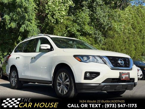 Used 2020 Nissan Pathfinder SL AWD/4WD image 9