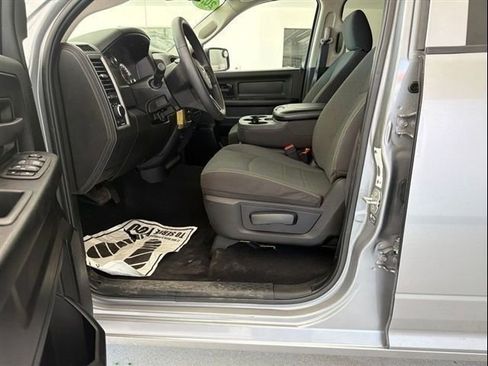 Used 2024 RAM 1500 Classic Warlock AWD/4WD image 9