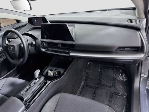 Certified 2024 Toyota Prius LE FWD image 26