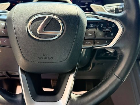 Used 2025 Lexus GX 550 w/ Accessory Package (Z1) AWD/4WD image 26