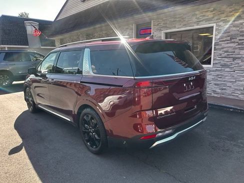Used 2022 Kia Carnival SX Prestige FWD image 5