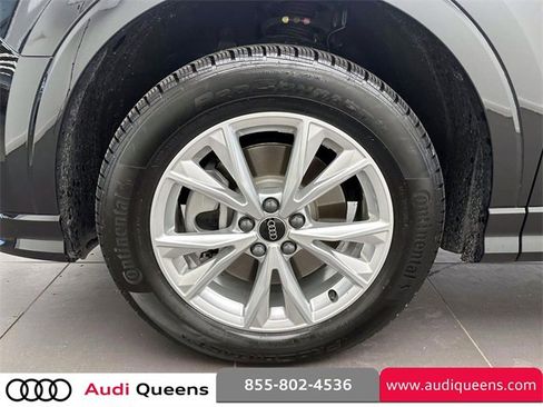 Certified 2025 Audi Q3 2.0T Premium Plus w/ Premium Plus Package image 8