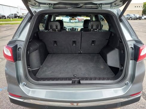 Used 2018 Chevrolet Equinox Premier image 44
